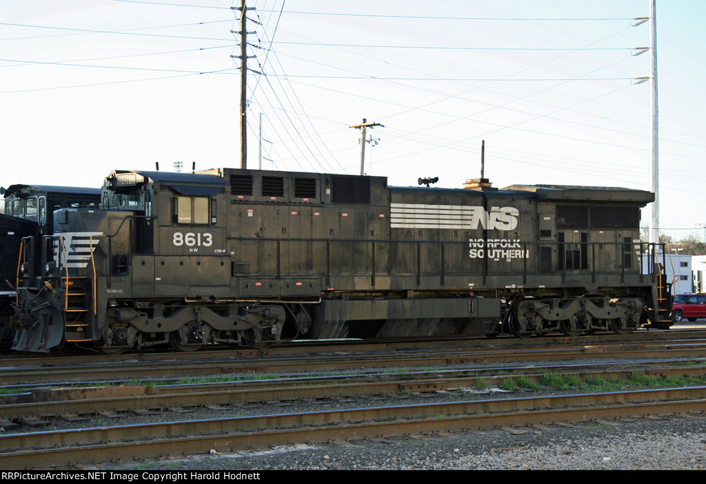 NS 8613